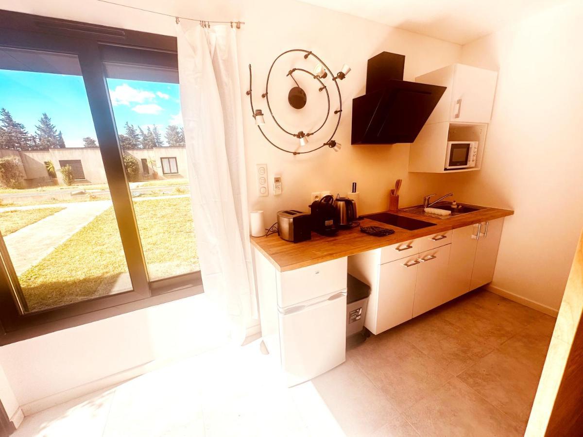 Les Madones Lägenhet Nîmes Exteriör bild